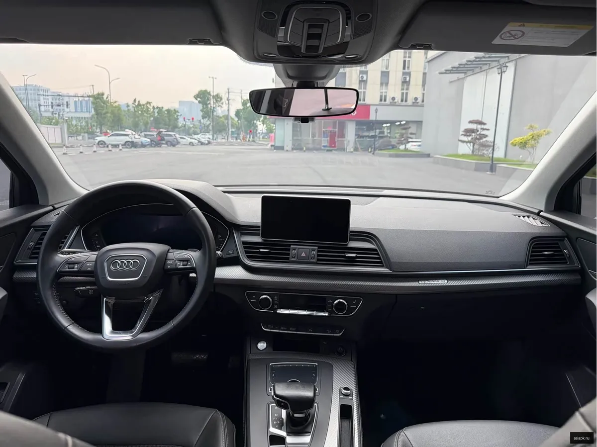 Audi Q5 5