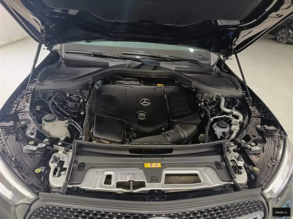 Mercedes-Benz GLC-Class AMG 4