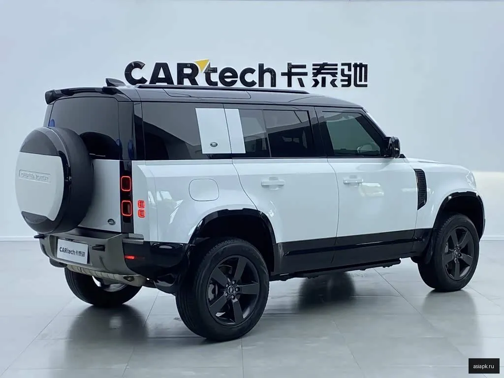 Land Rover Defender 3