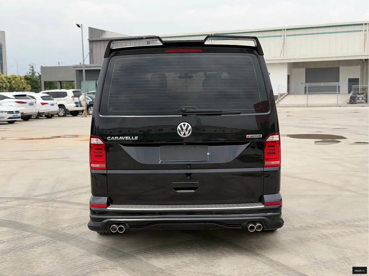 Volkswagen Caravelle 5