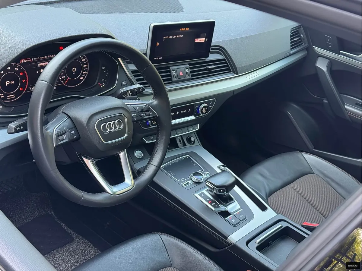 Audi Q5 4