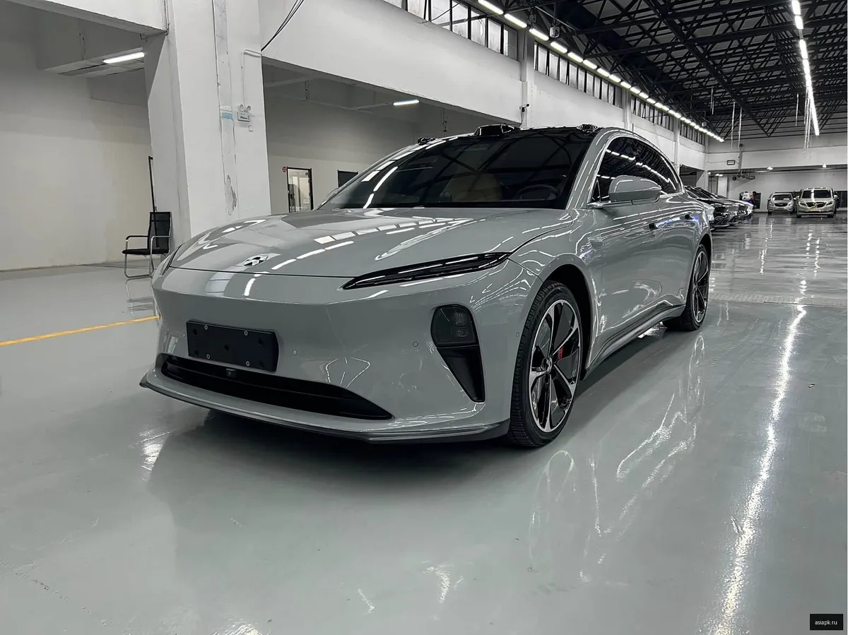 Nio ET5