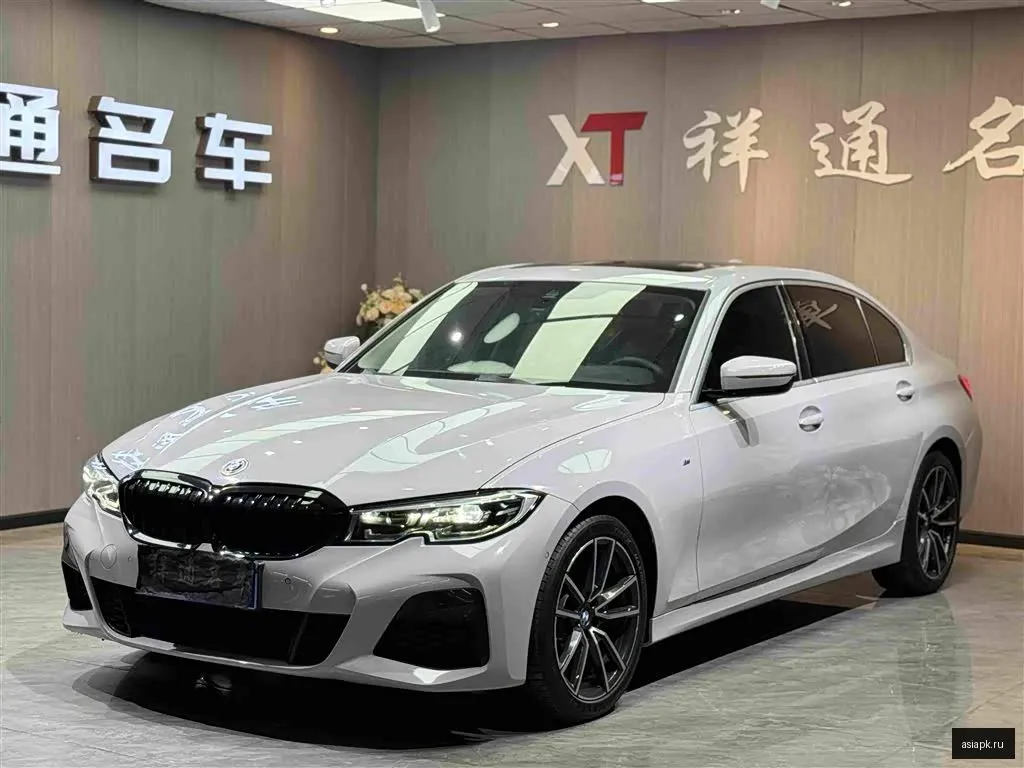 BMW 3-Series 2