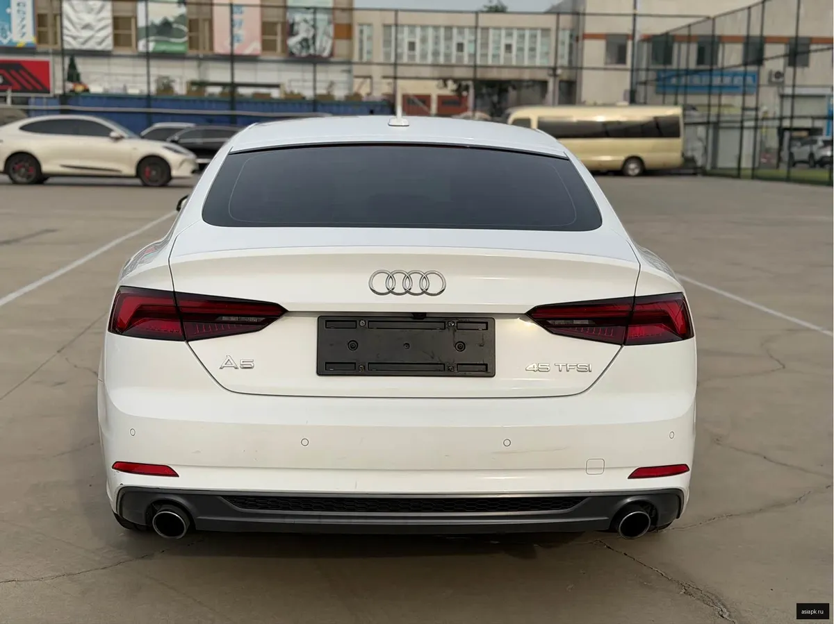 Audi A5 5