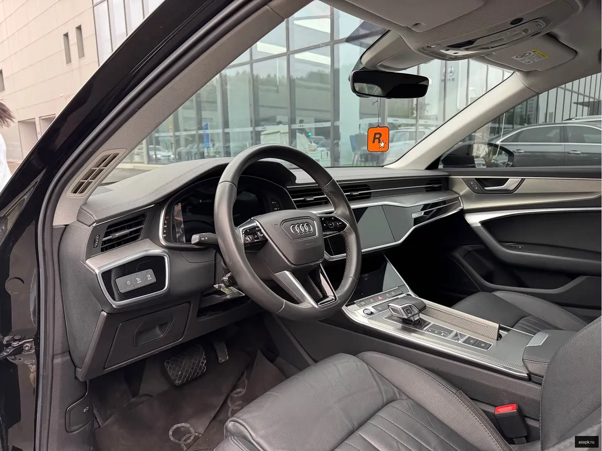 Audi A6 4