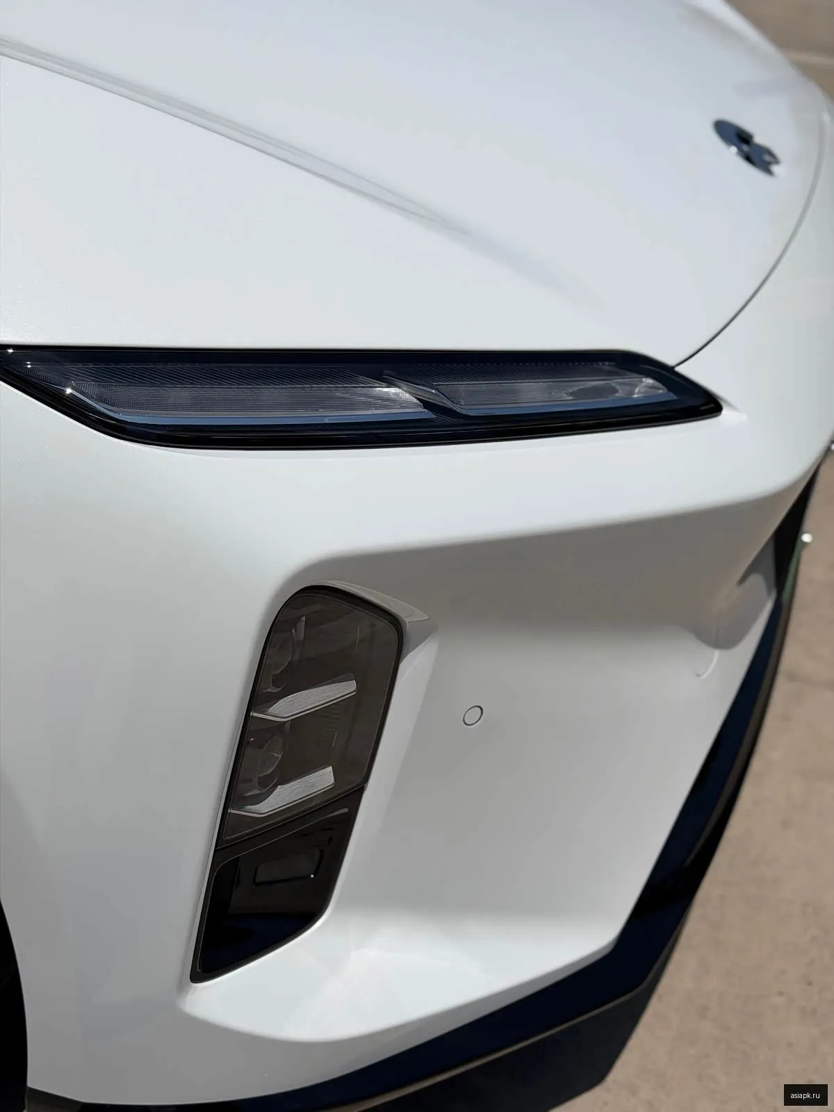 Nio ET5 4