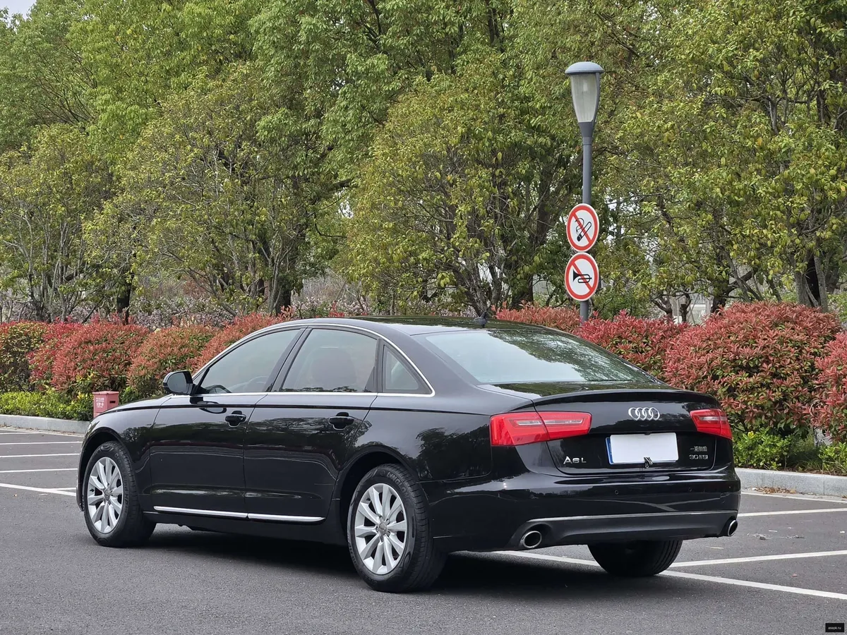 Audi A6 4