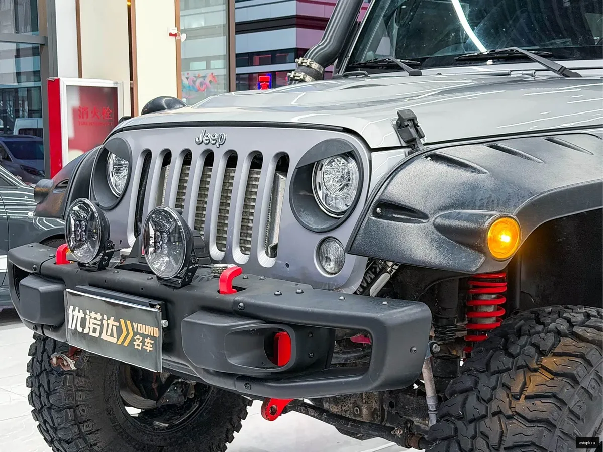 Jeep Wrangler 6