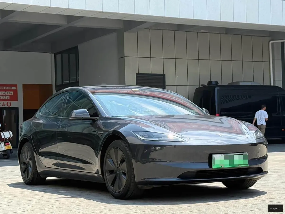 tesla Model Y 3