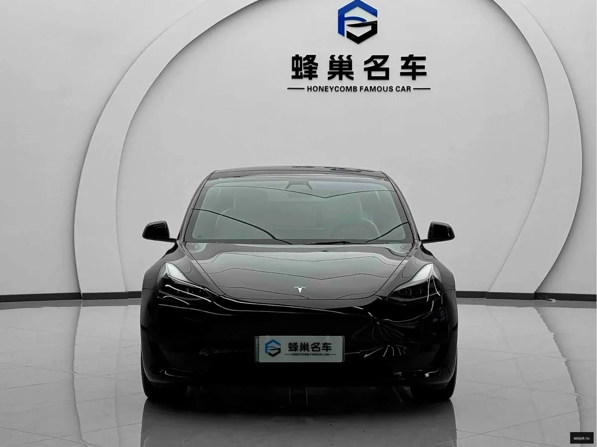 tesla Model Y 2
