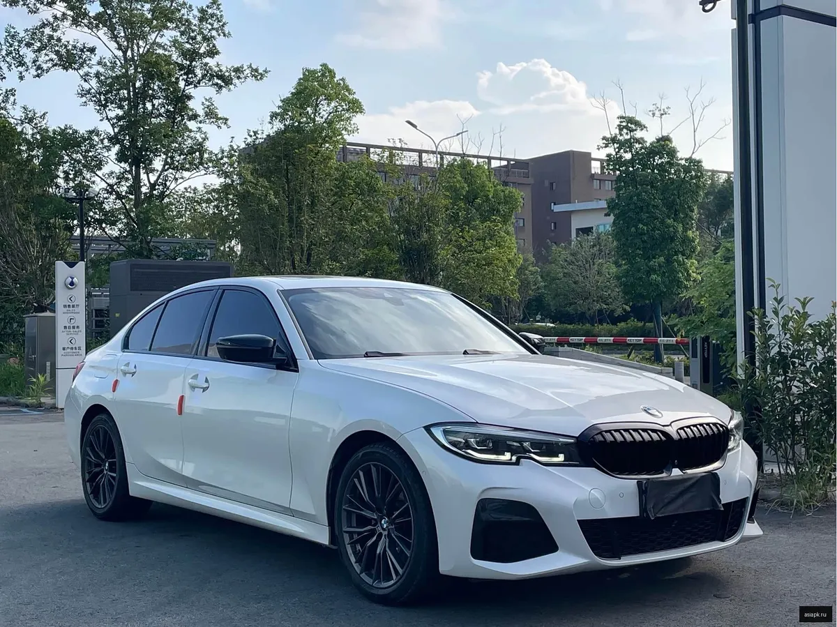 BMW 3-Series 3