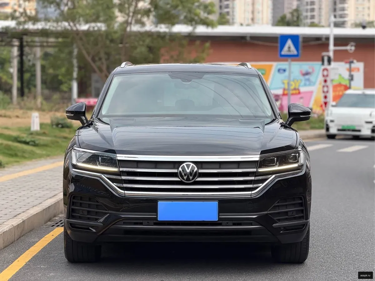 Volkswagen Touareg 2