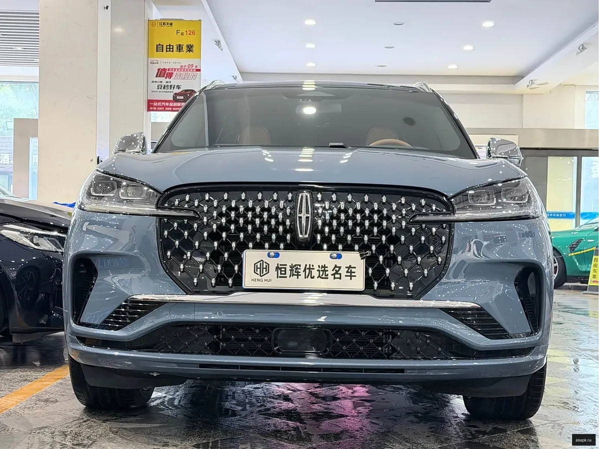 Lincoln Aviator 2
