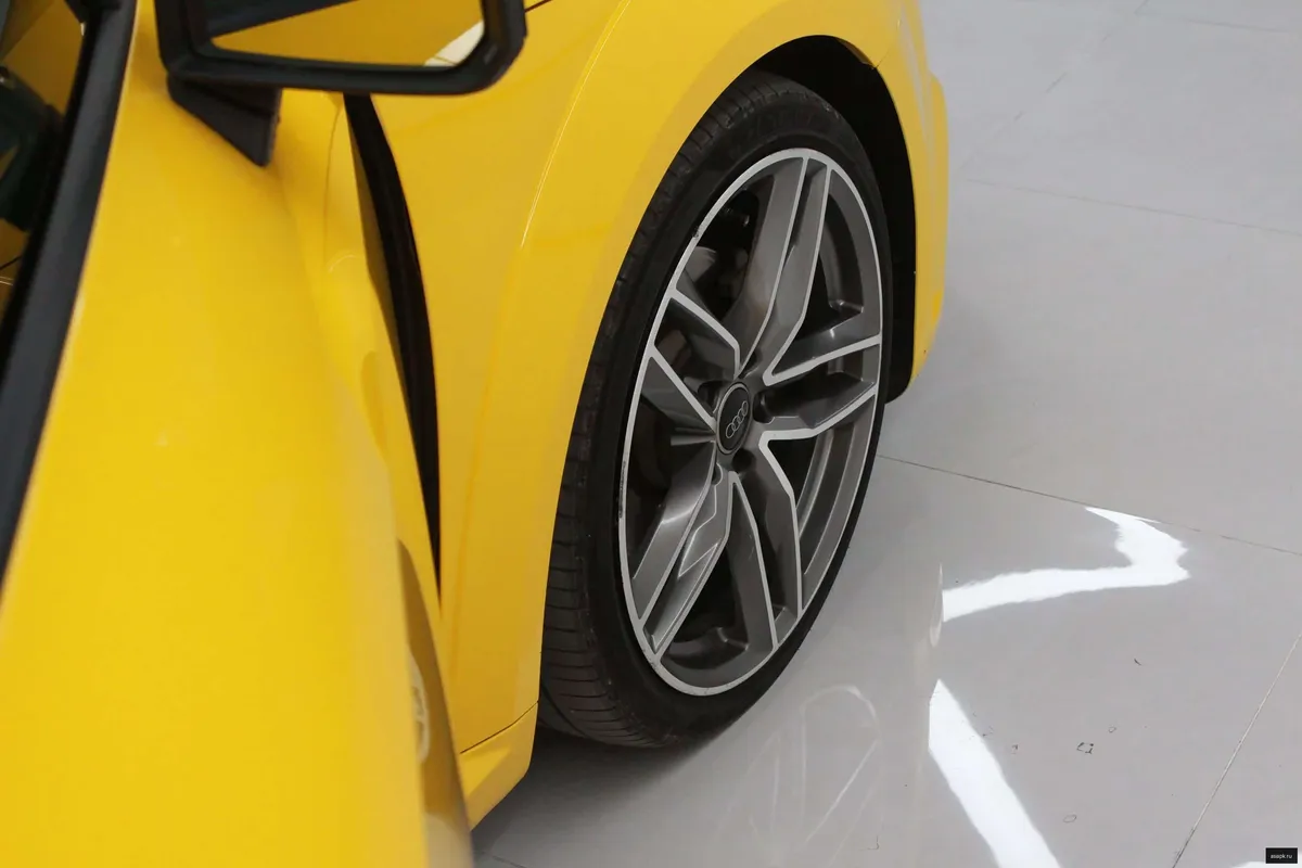 Audi TT 6