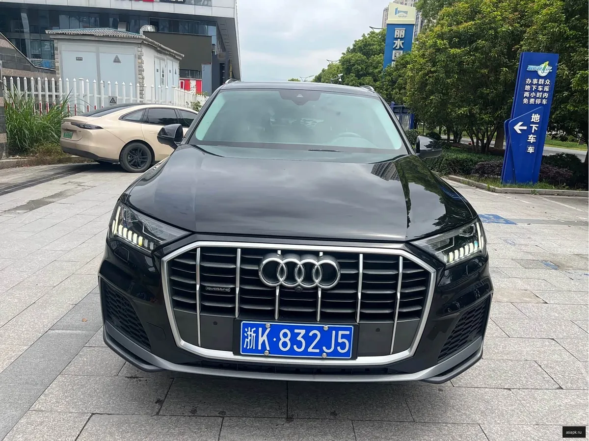 Audi Q7 2