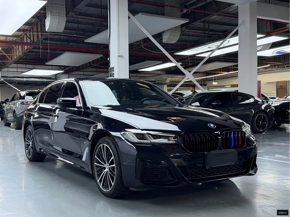 BMW 5-Series 3