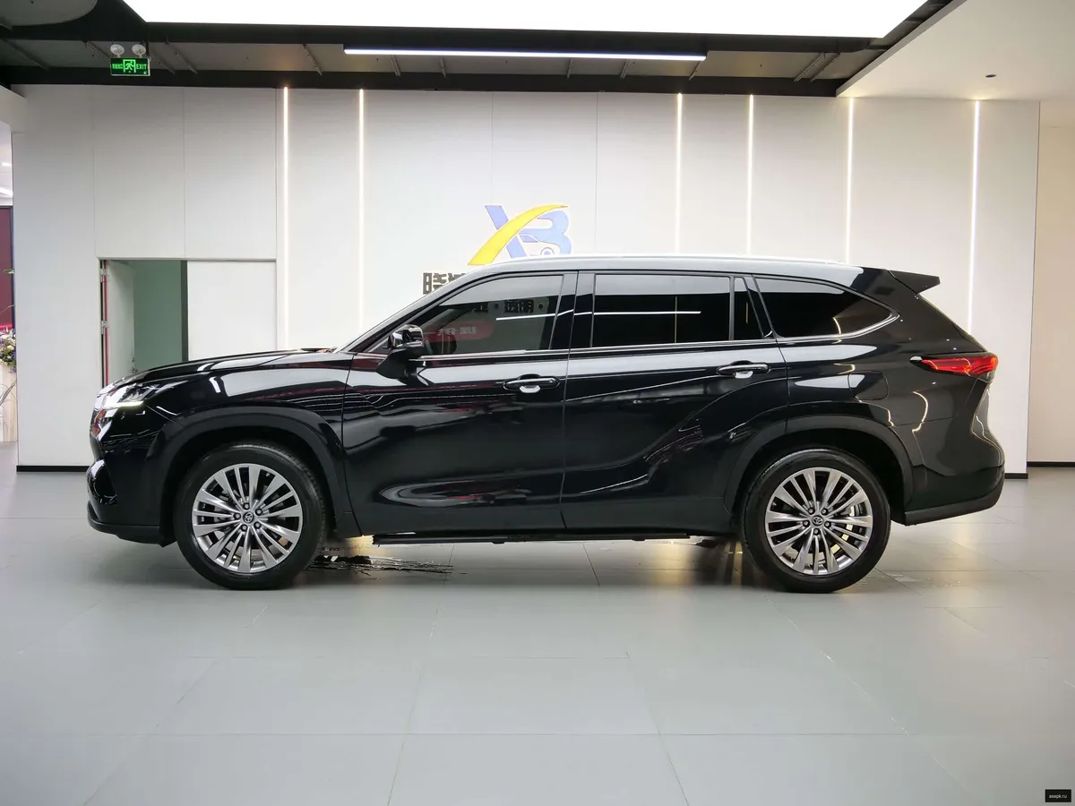 Toyota Highlander 5