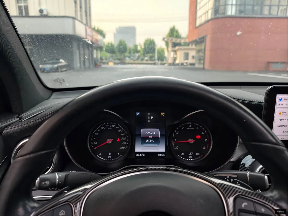 Mercedes-Benz GLC Coupe 6
