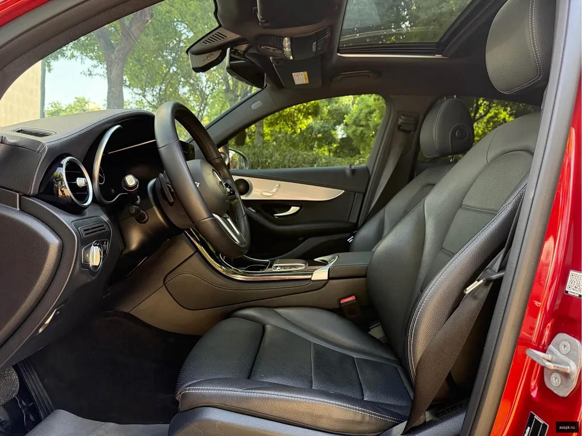 Mercedes-Benz GLC Coupe 6