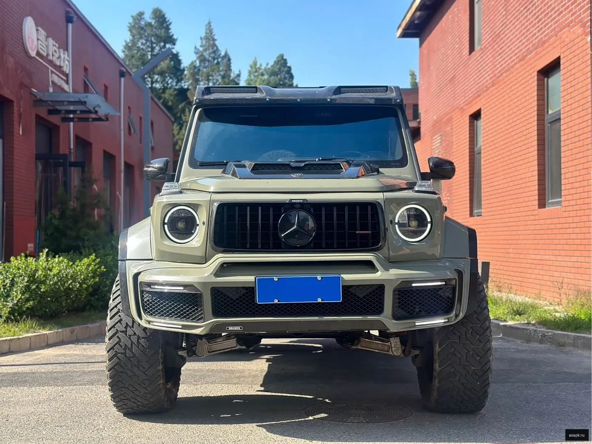Mercedes-Benz G-Class 2