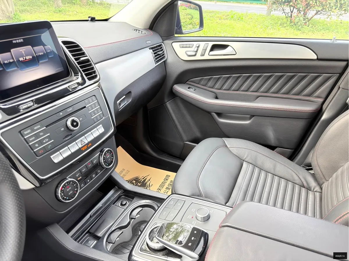 Mercedes-Benz GLE Coupe 6
