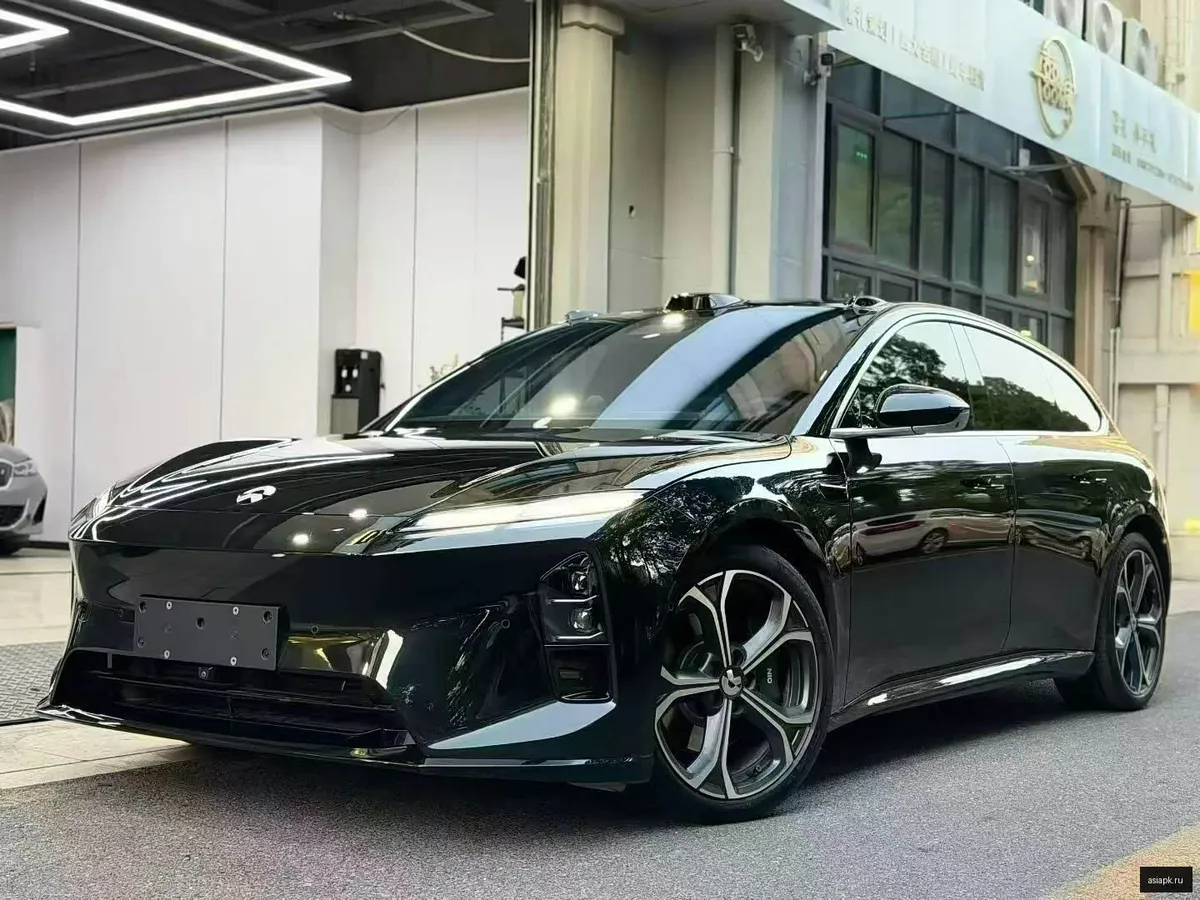 Nio ET5