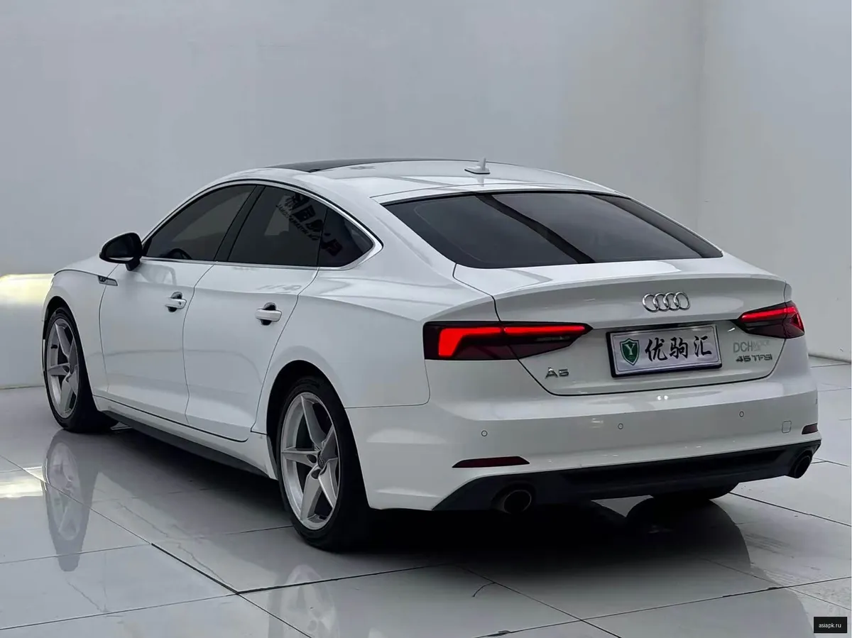 Audi A5 6