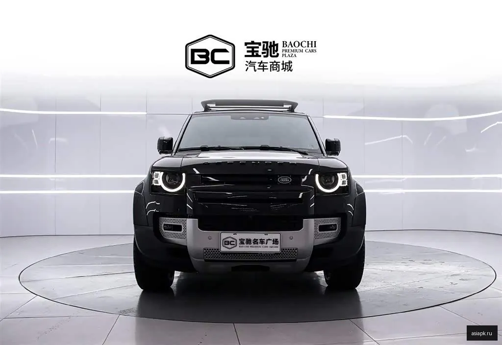 Land Rover Defender 2