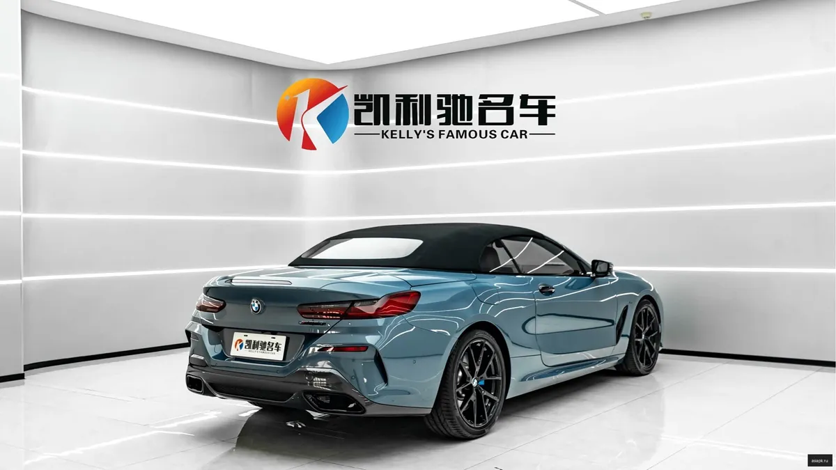 BMW 8-Series 4