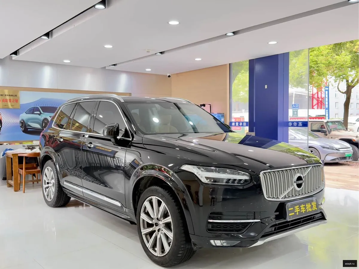 Volvo XC90 3
