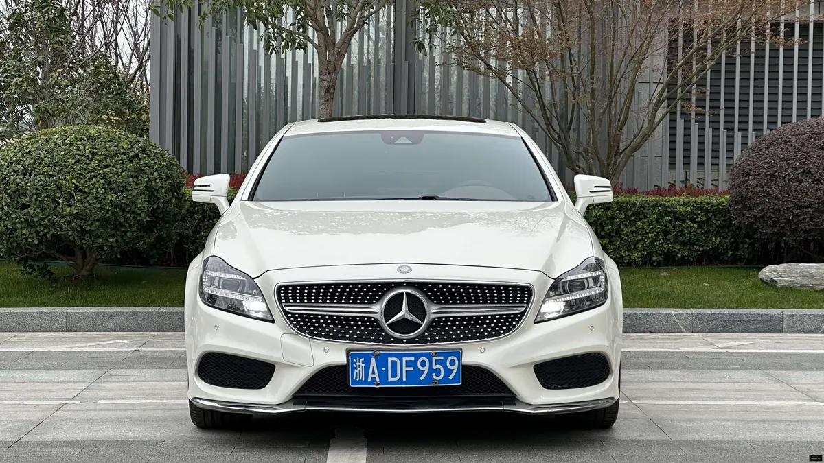 Mercedes-Benz CLS-Class 2