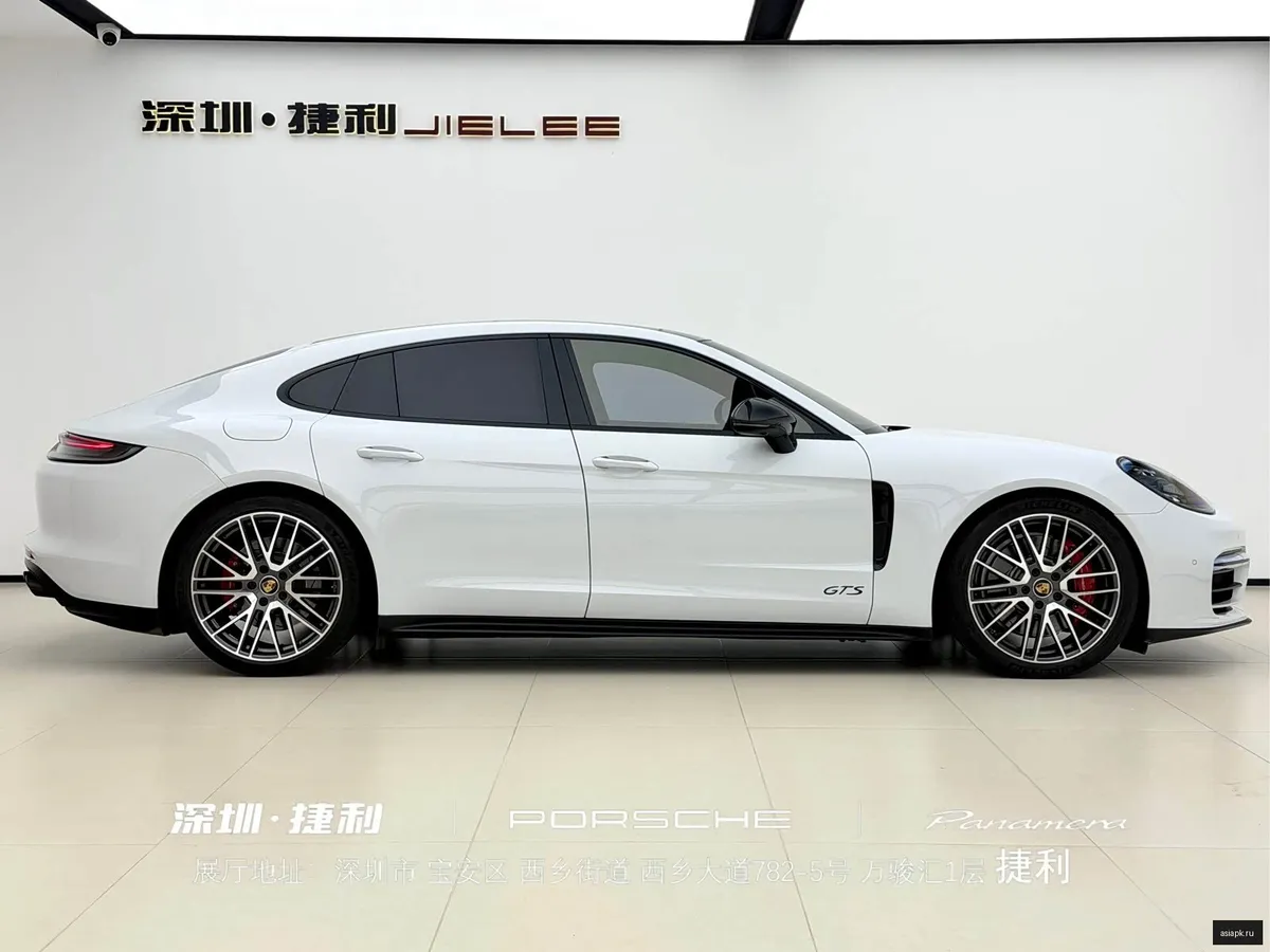 Porsche Panamera 3