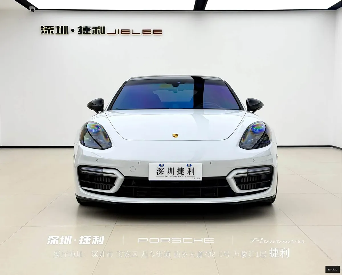 Porsche Panamera 2