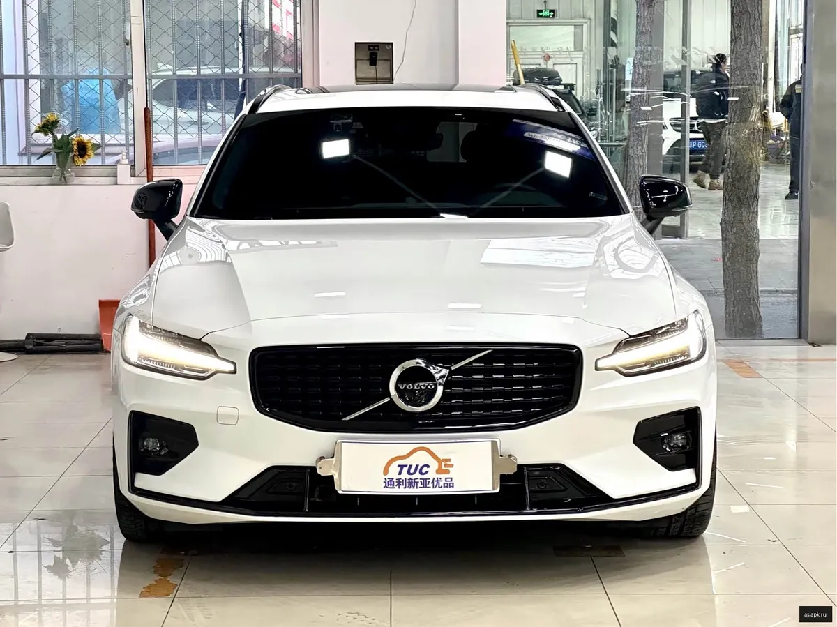Volvo V60 2