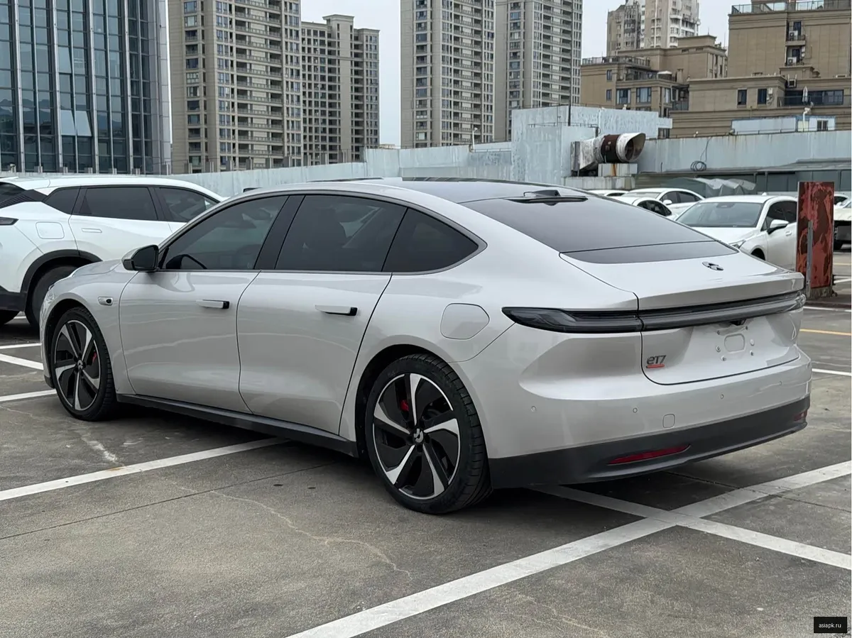 nio ET7 5
