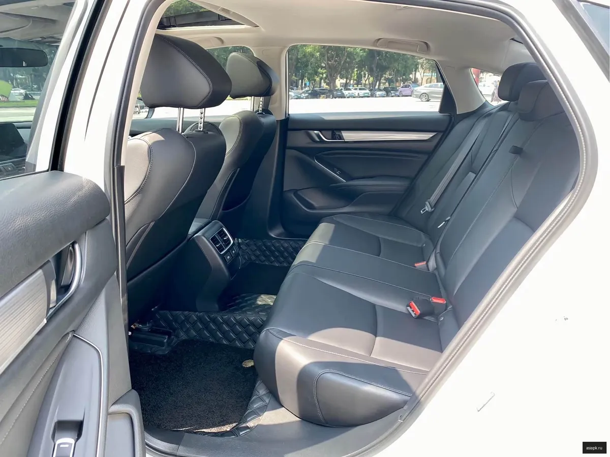 Honda Accord 6