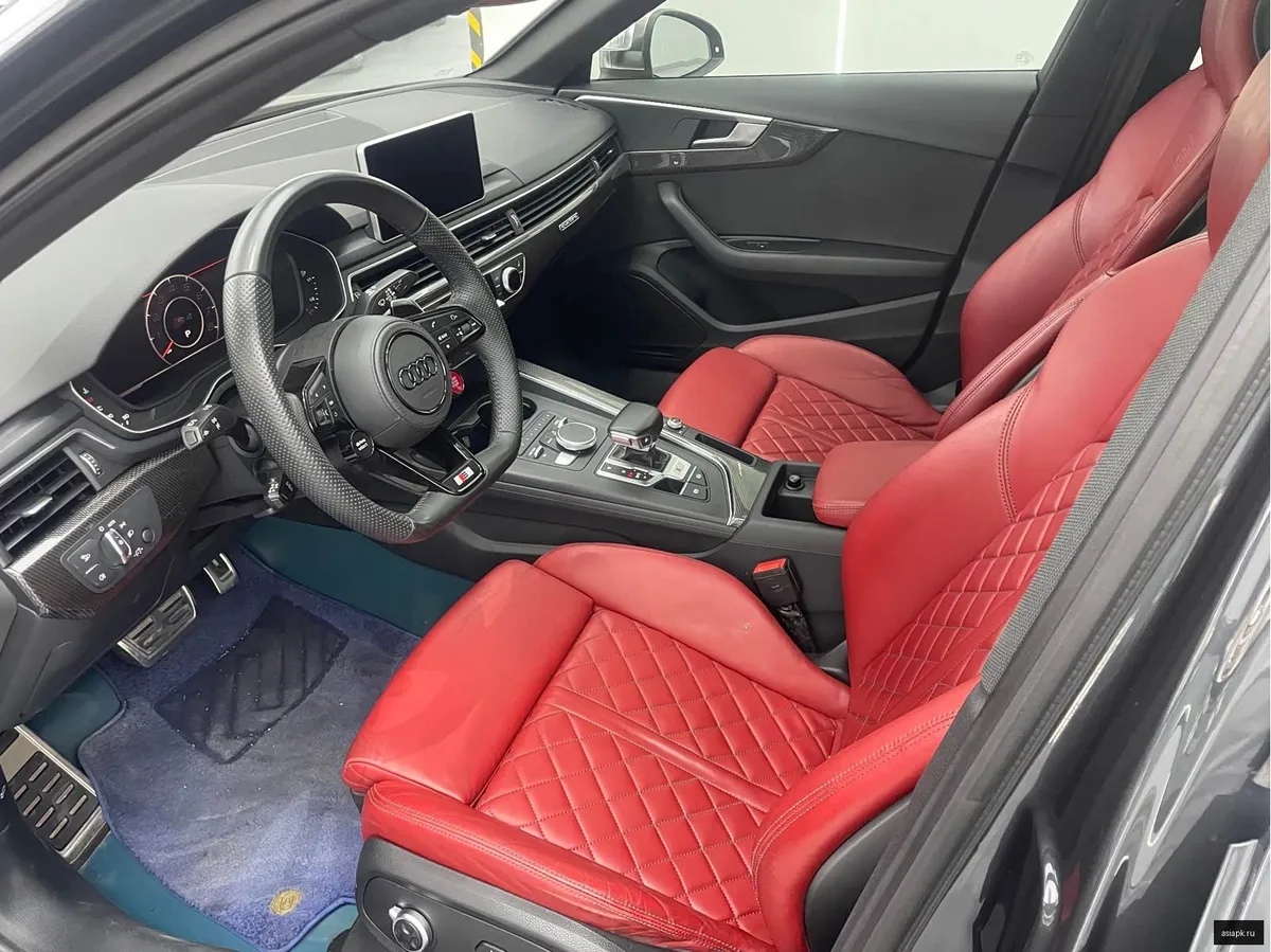 Audi S4 4