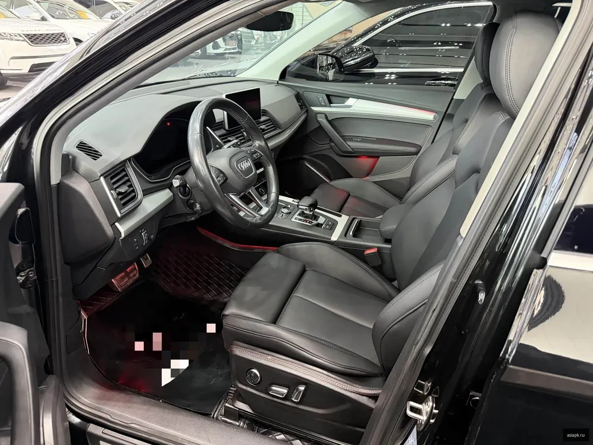 Audi Q5 4