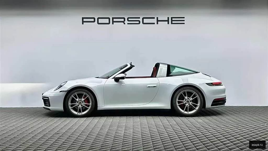 Porsche 911 4