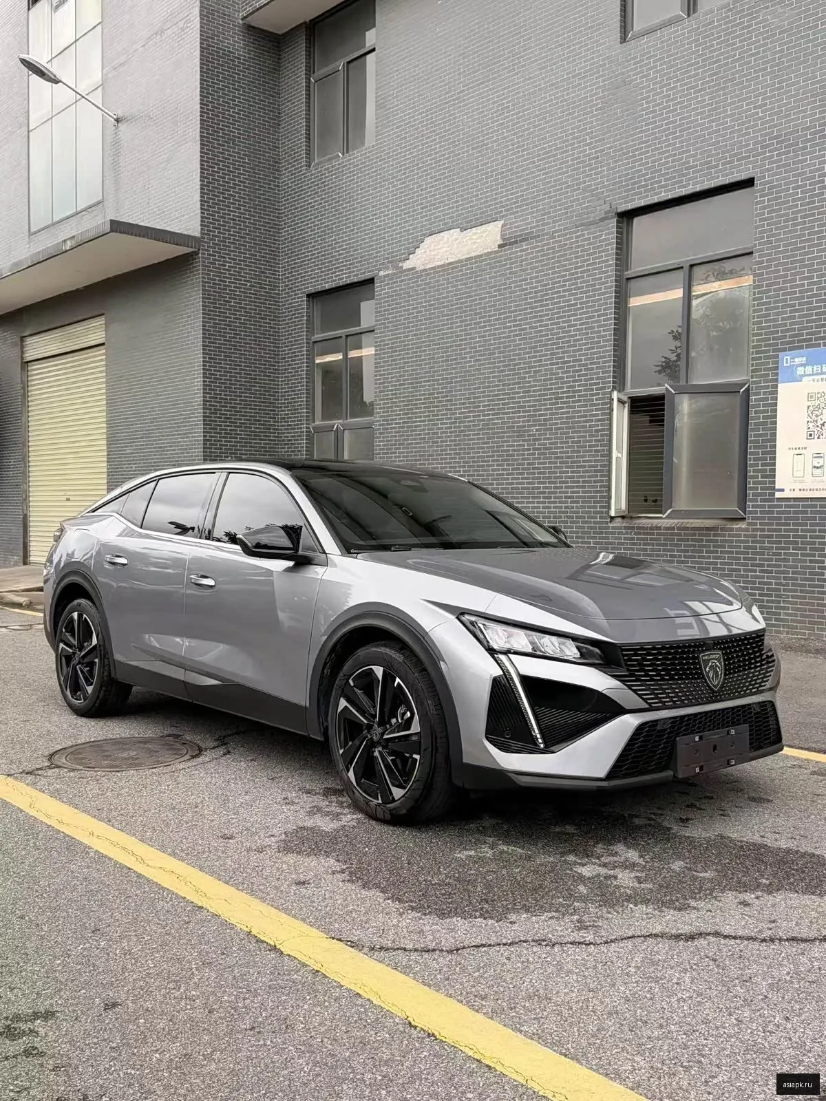 Peugeot 408 3