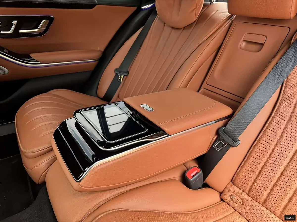 Mercedes-Benz S-Class 6