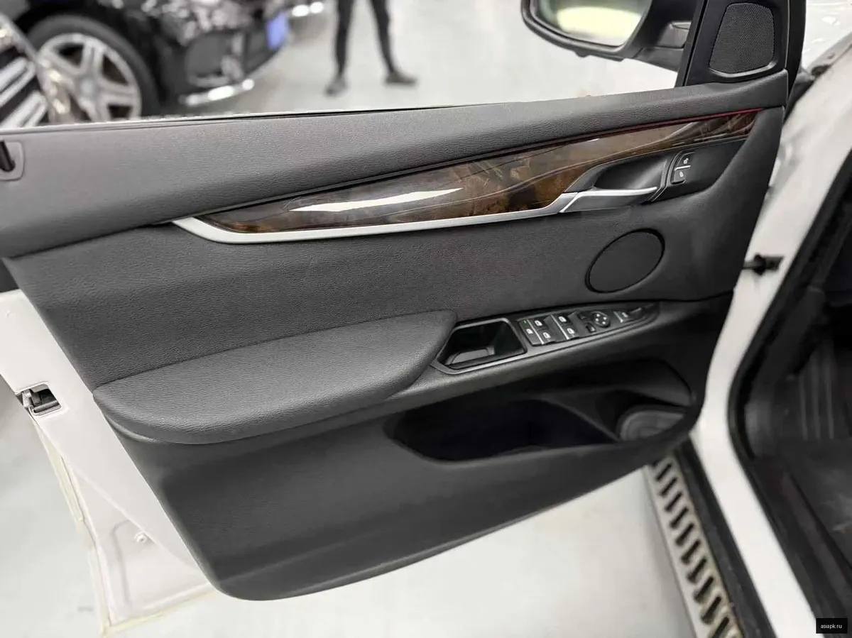 BMW X5 4