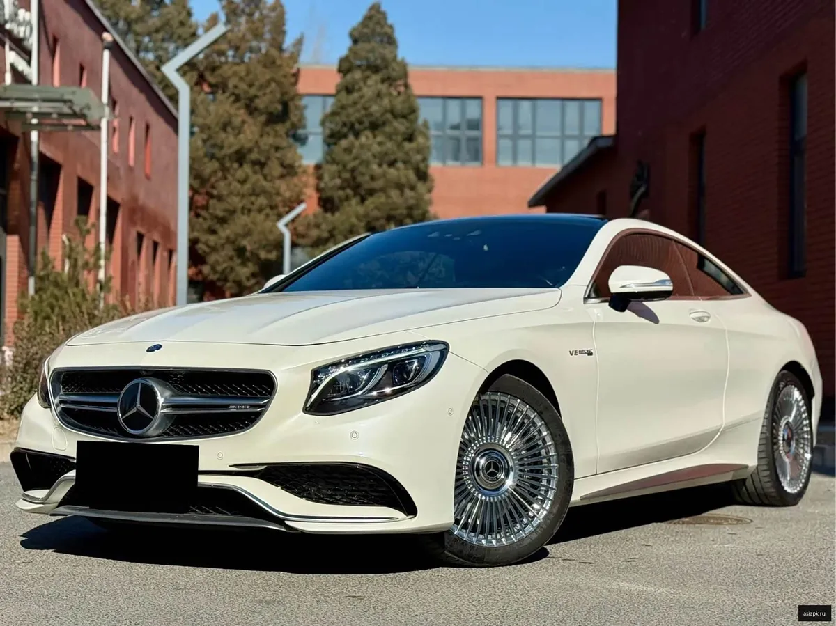 Mercedes-Benz S-Class 3