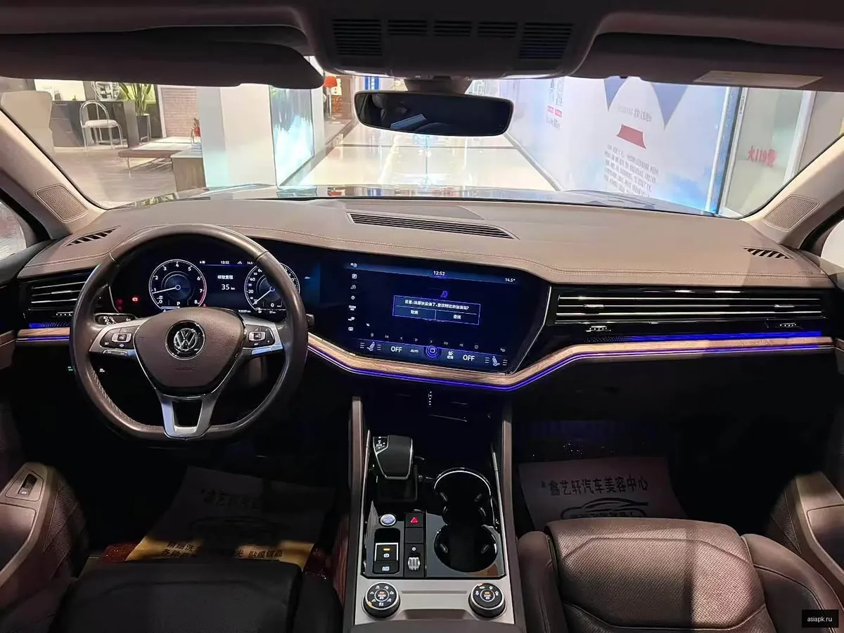 Volkswagen Touareg 5