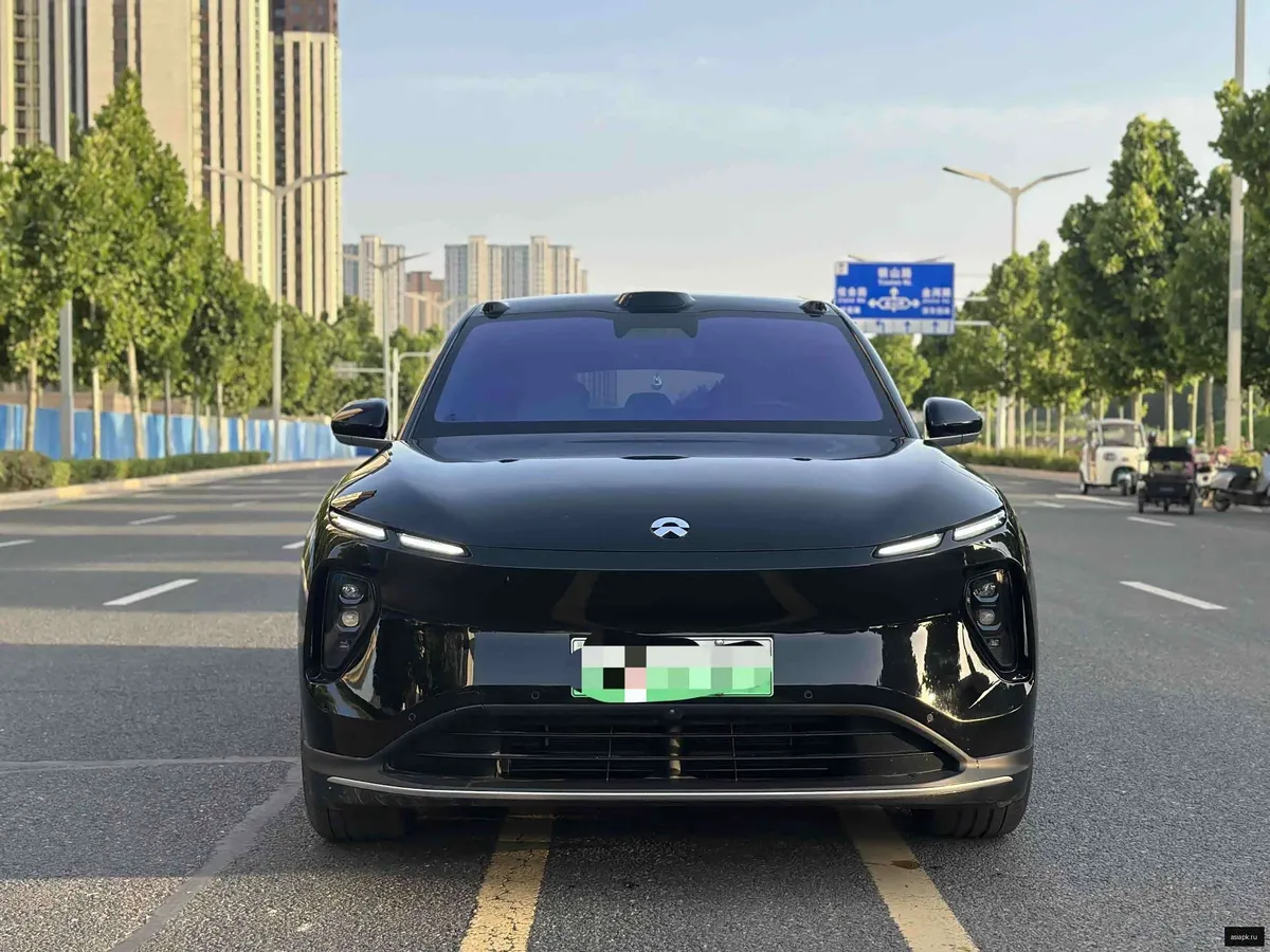 Nio EC6 2