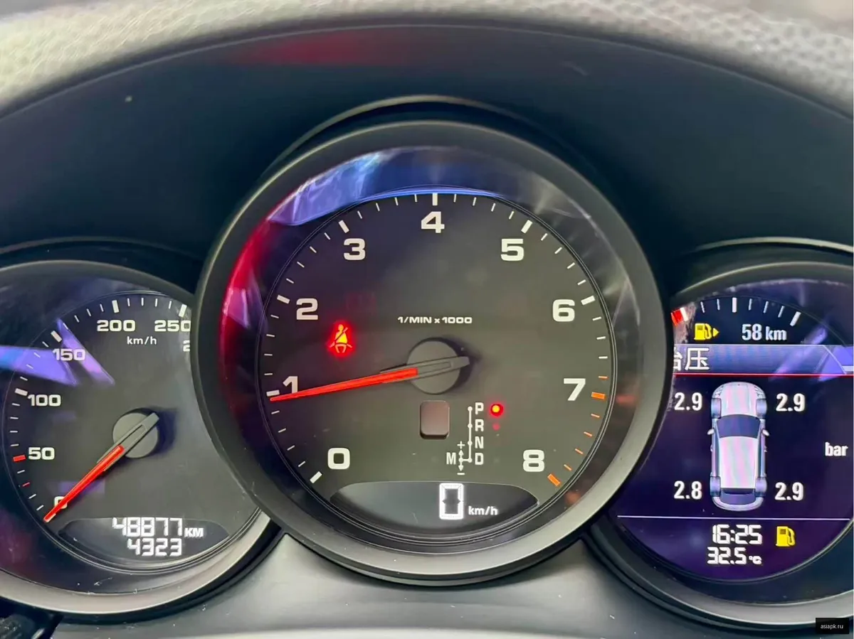 Porsche Macan 5