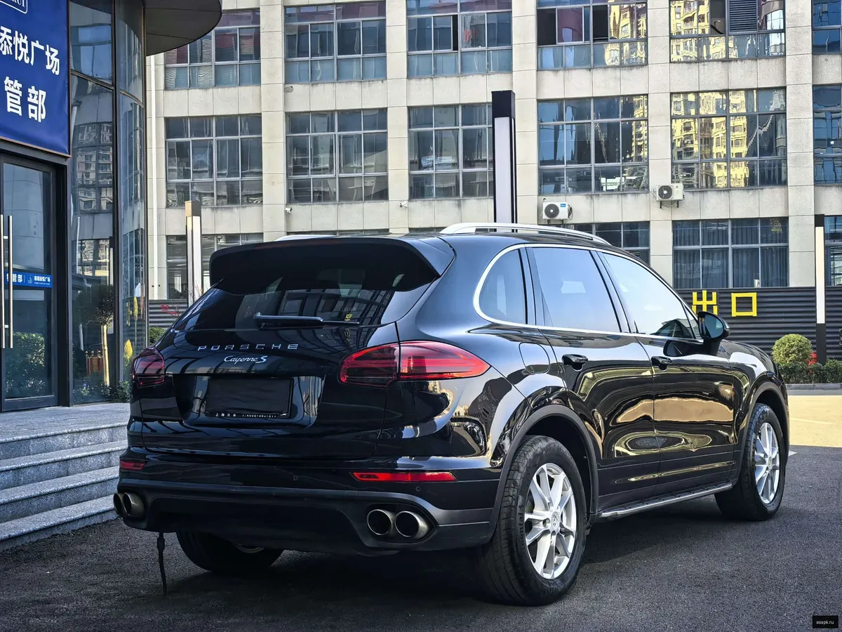 Porsche Cayenne 6