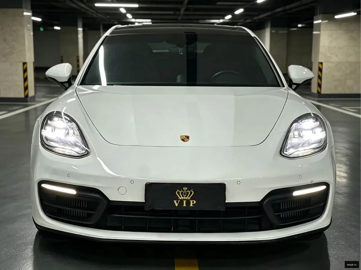 Porsche Panamera 2