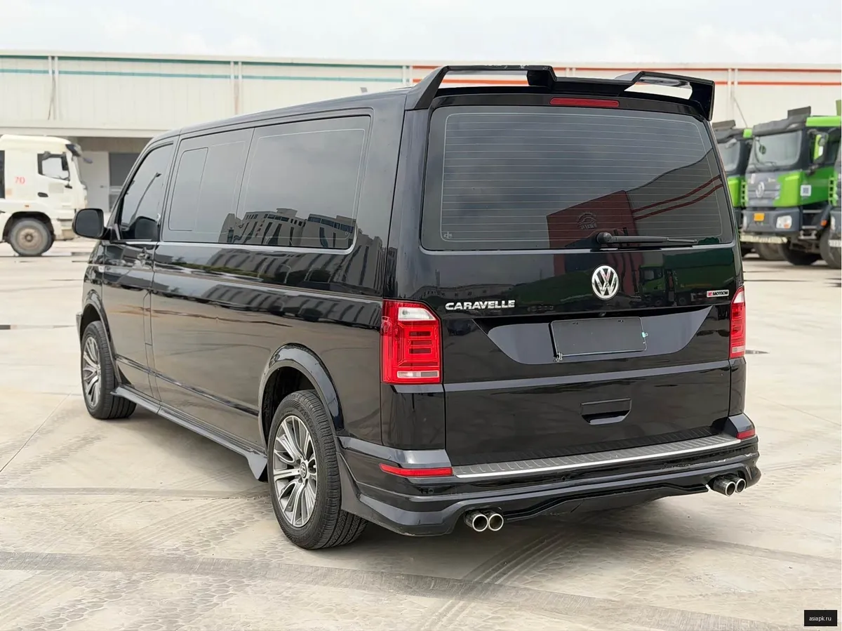 Volkswagen Caravelle 6