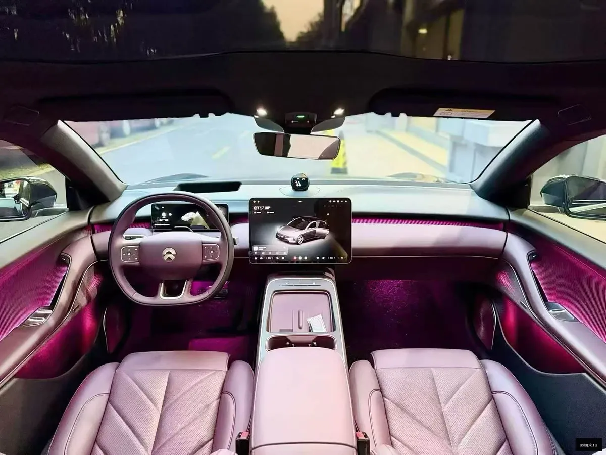 Nio ET5 5